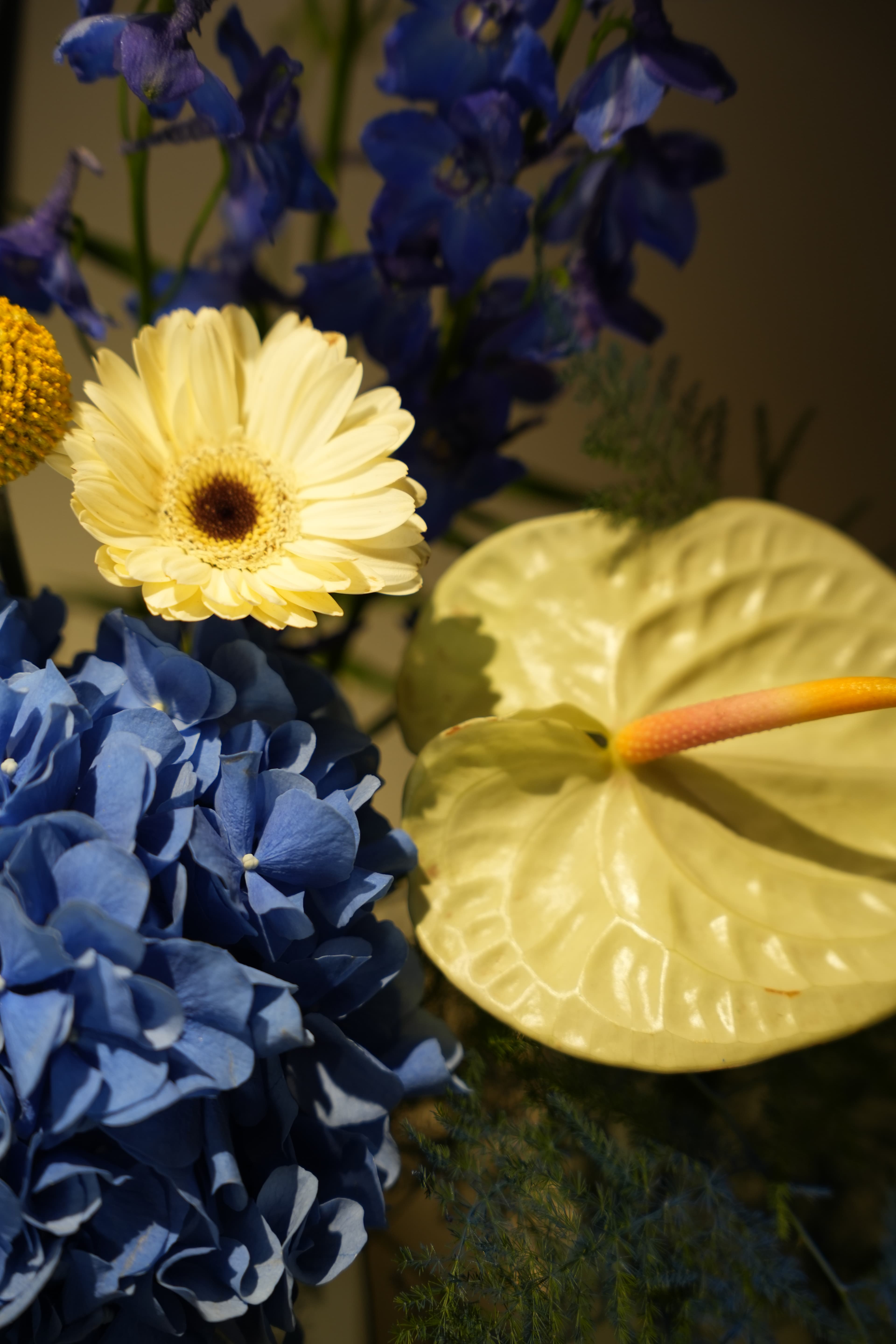 Blue Ocean Arrangement thumbnail 3