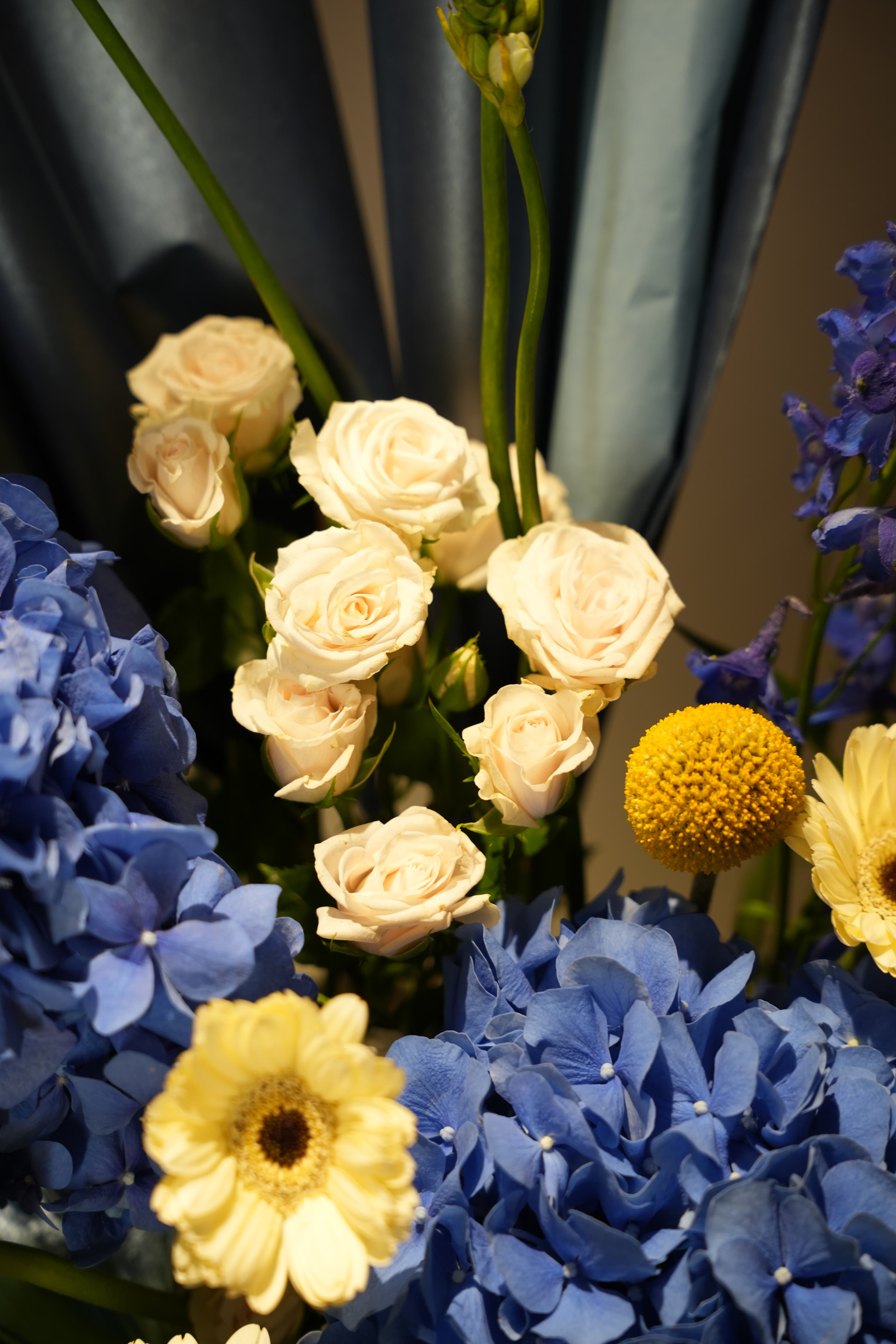 Blue Ocean Arrangement thumbnail 5